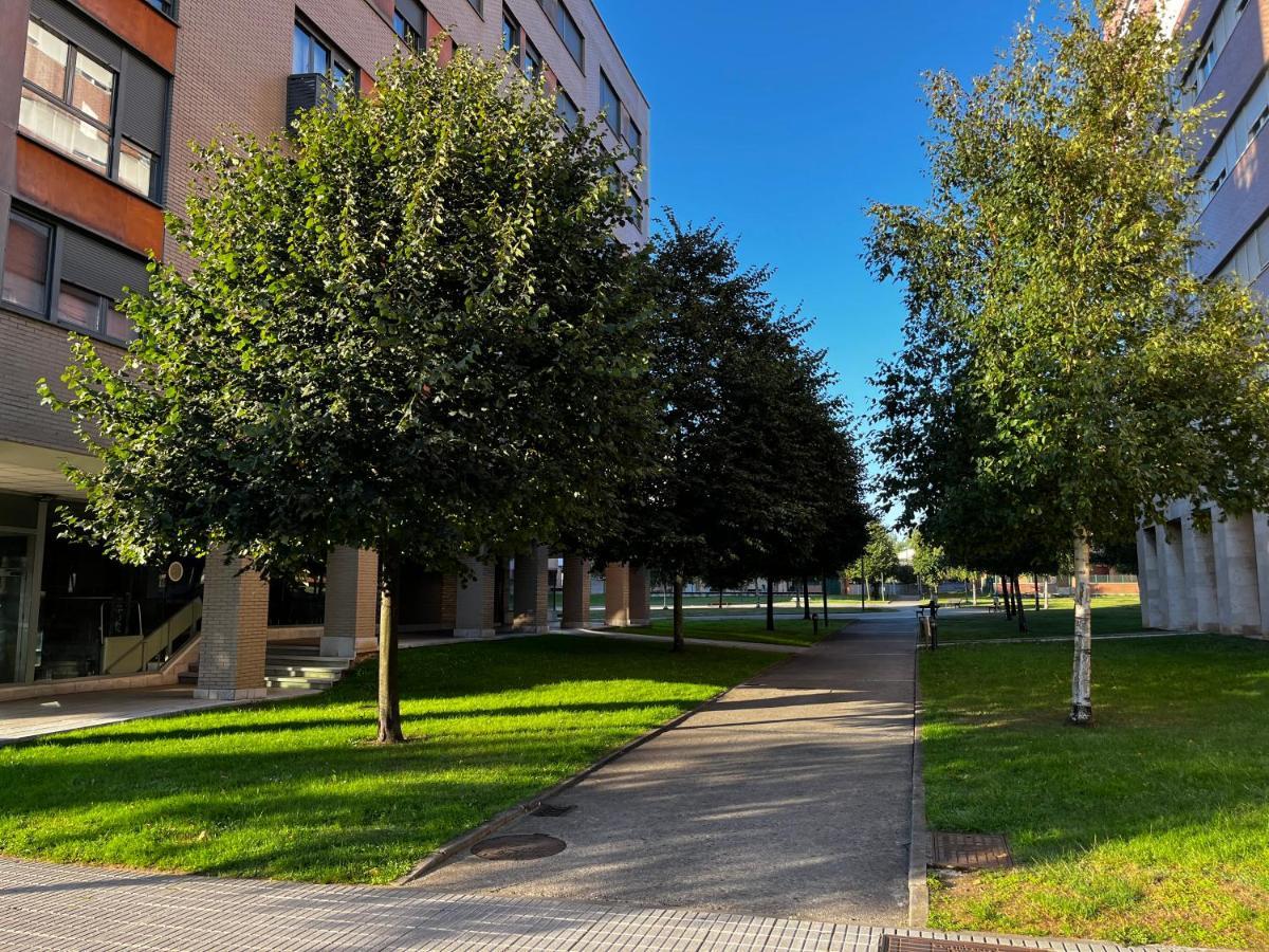 Amplio Apartamento Con Plaza De Parking. Διαμέρισμα Χιχόν Εξωτερικό φωτογραφία